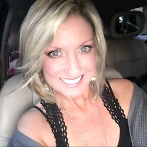 Meet your Posher, Meredith